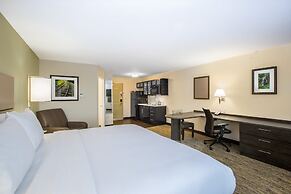 Candlewood Suites Omaha - Millard Area, an IHG Hotel