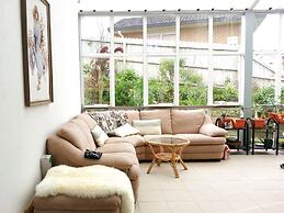 Lush & Co Auckland Bed & Breakfast