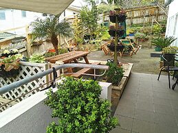 Lush & Co Auckland Bed & Breakfast