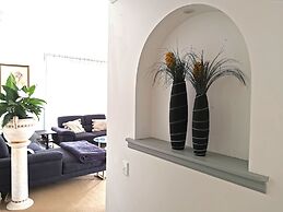 Lush & Co Auckland Bed & Breakfast