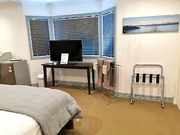 Lush & Co Auckland Bed & Breakfast