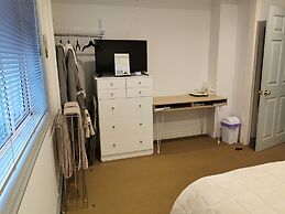 Lush & Co Auckland Bed & Breakfast