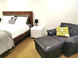 Lush & Co Auckland Bed & Breakfast