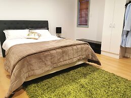 Lush & Co Auckland Bed & Breakfast