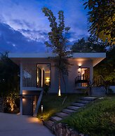 Hillocks Hotel & Spa