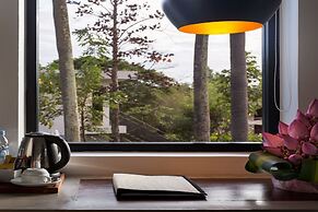 Hillocks Hotel & Spa