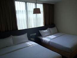 9 Square Hotel - Subang Jaya