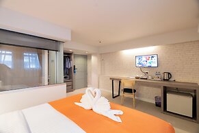 MORE Patong Hotel