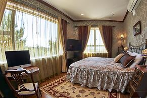Zenith Boutique Lodge & Spa