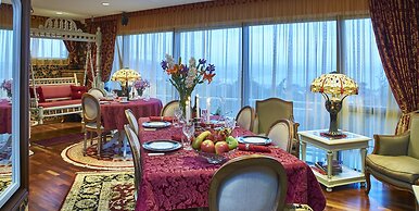 Zenith Boutique Lodge & Spa