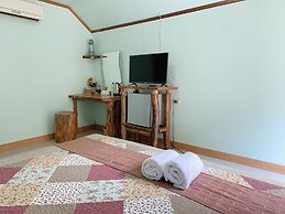 Khun Mai Baan Suan Resort