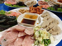 Khun Mai Baan Suan Resort