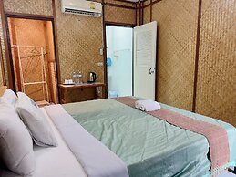 Khun Mai Baan Suan Resort