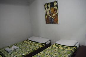 Antonio's Pension House