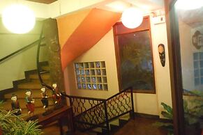 Antonio's Pension House