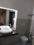 Chain Vatican Suites