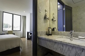 Calista Sai Gon Hotel