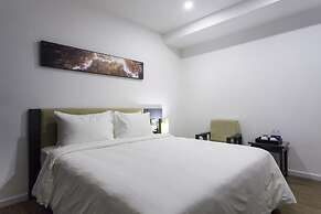 Calista Sai Gon Hotel