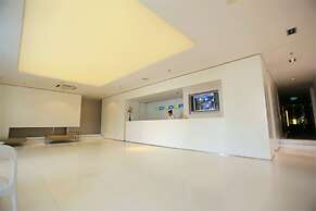 Colour Inn Shenzhen Dongmen Branch