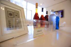 Colour Inn Shenzhen Dongmen Branch