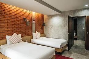 Journey Hostel Suratthani