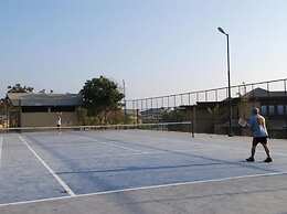 Bay Of Bengal Resort