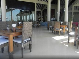 Bay Of Bengal Resort