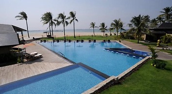 Bay Of Bengal Resort