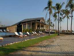 Bay Of Bengal Resort