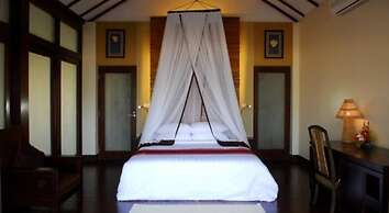 Bay Of Bengal Resort