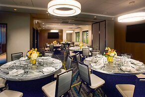 Cambria Hotel LAX