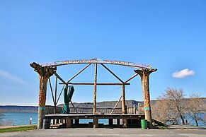 Sunbanks Lake Resort