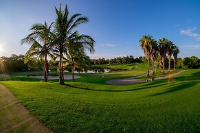 Canadian Resorts Nuevo Vallarta
