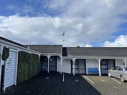 Papakura Pioneer Motor Lodge and Motel