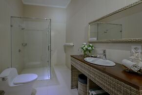 Kura Kura Beach Resort