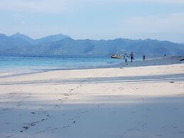 Kura Kura Beach Resort