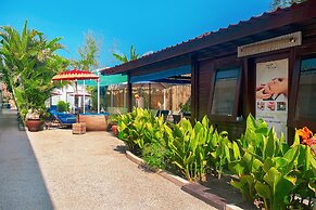 Kura Kura Beach Resort