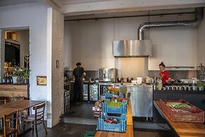 Antwerp For Two Bed & Breakfast