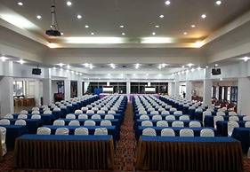 DadD Resort by Lopburi Inn Resort