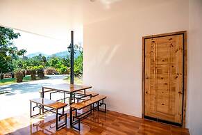 Khun Khao Tamnan Prai Resort