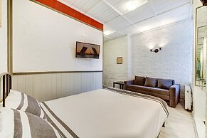 Avrora apartments Pochtamtskaya 10