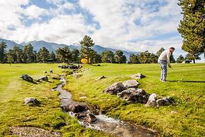 Pirin Golf Hotel & SPA