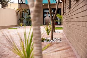 Swakopmund Sands Hotel & Cottage