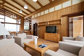 Pirin Golf & Country Club Apartment Complex