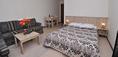 Pirin Golf & Country Club Apartment Complex