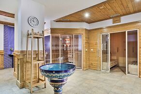 Pirin Golf & Country Club Apartment Complex