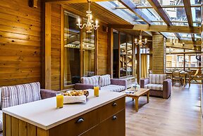 Pirin Golf & Country Club Apartment Complex