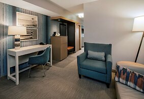 SunCoast Park Hotel Anaheim Resort, Tapestry by Hilton