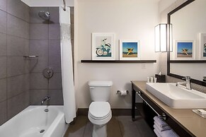 SunCoast Park Hotel Anaheim Resort, Tapestry by Hilton