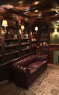 Bristol Suites